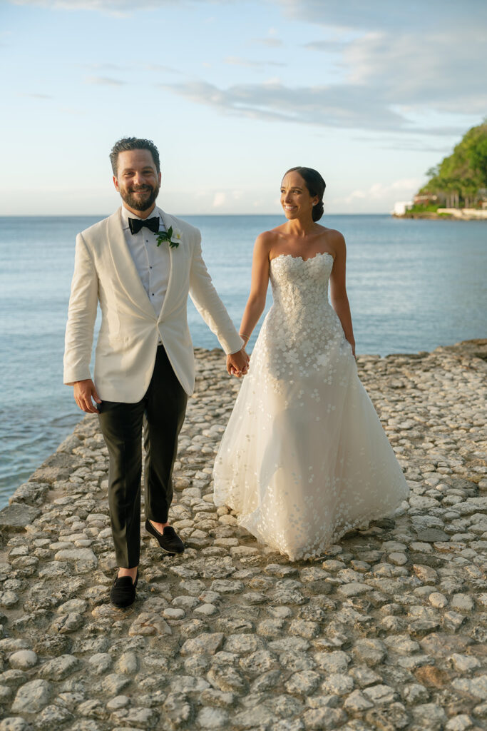 Bride and groom exchanging vows at Round Hill Resort
