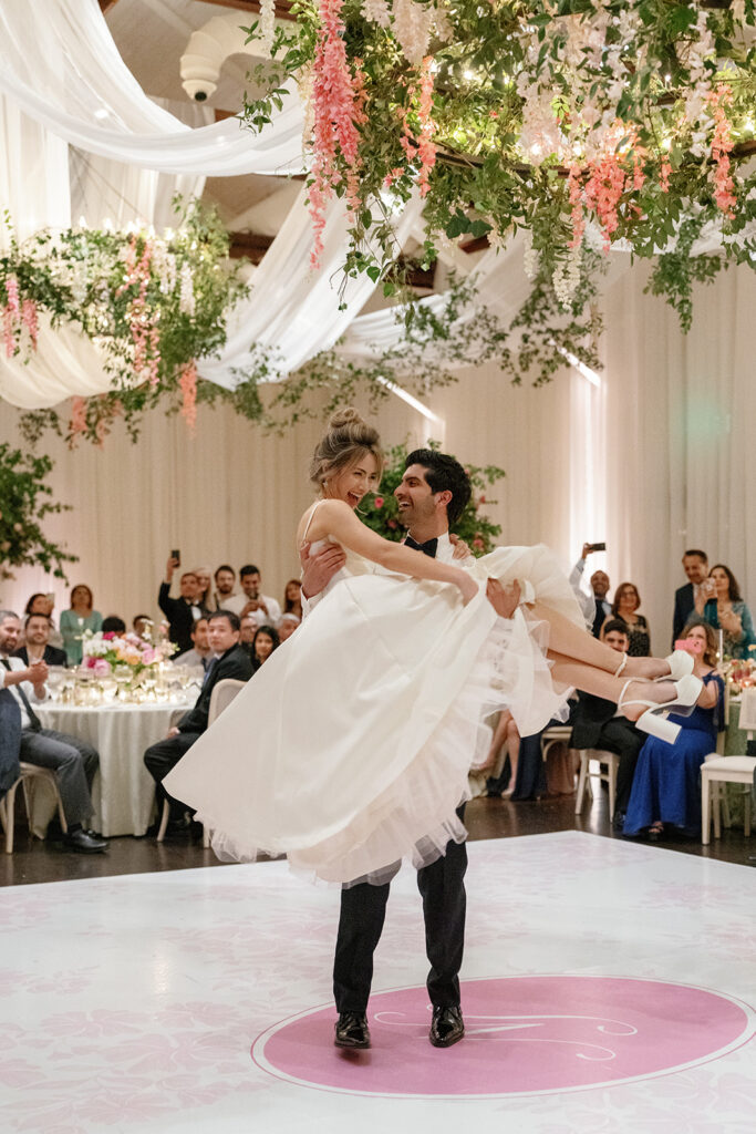 Elegant spring wedding reception at Pippin Hill in Virginia