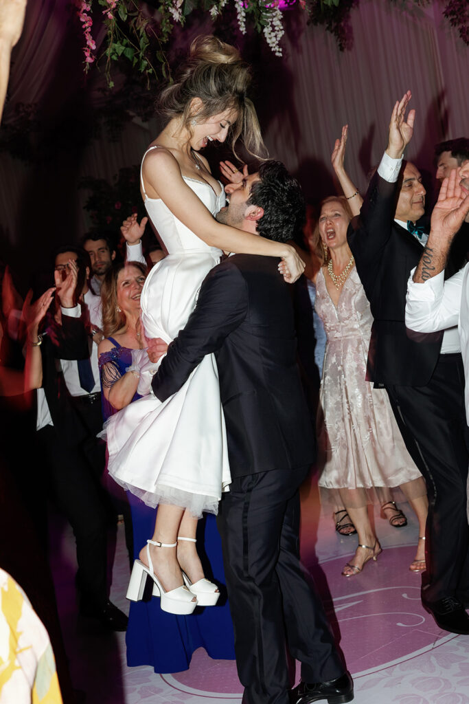 Elegant spring wedding reception at Pippin Hill in Virginia